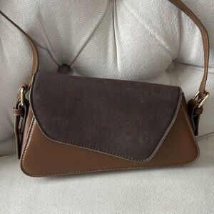 Two toned brown faux leather suede easy west shoulder bag NWOT with long strap